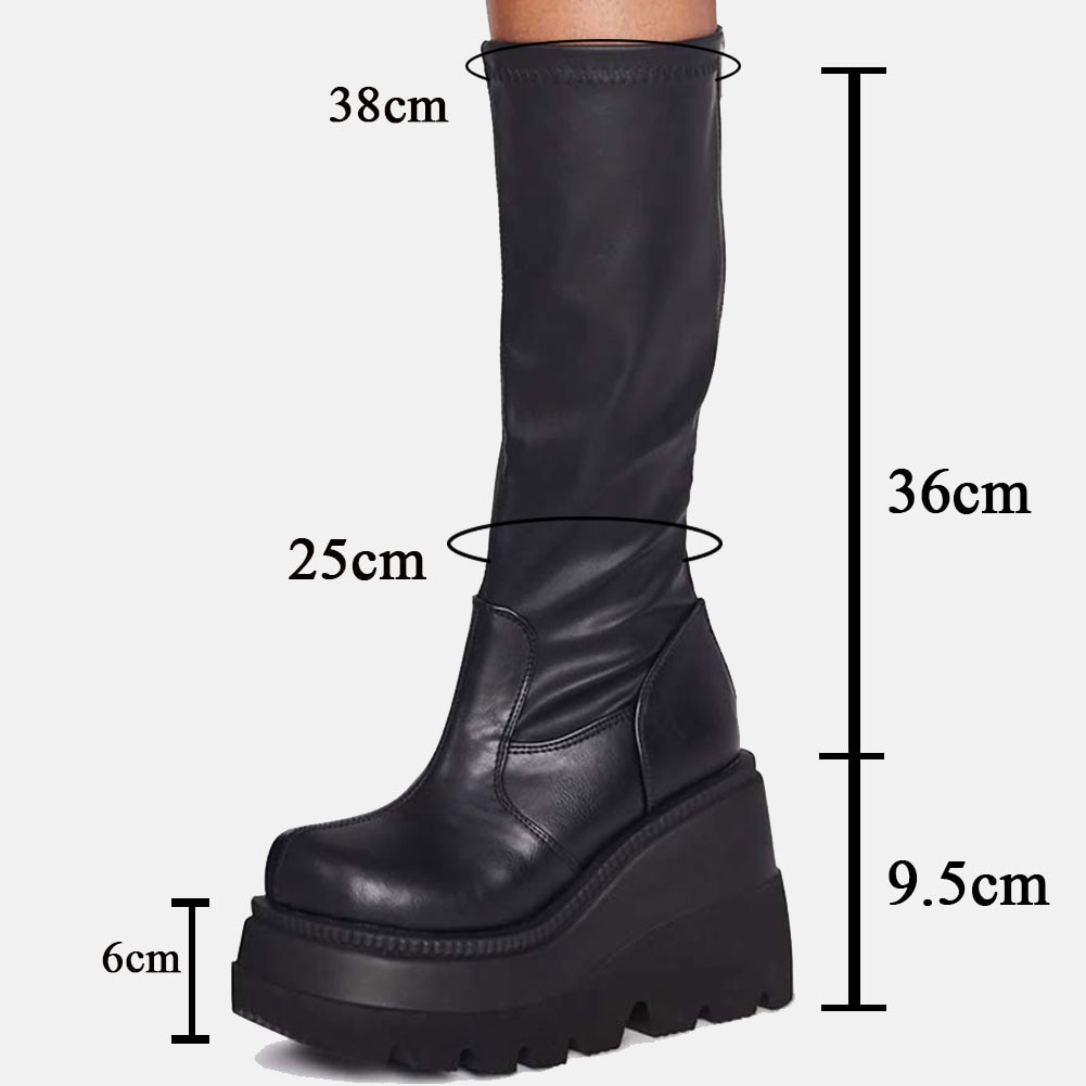 Botte gothique noire Nightveil Boots vue de côté avec plateforme épaisse et hauteur détaillée