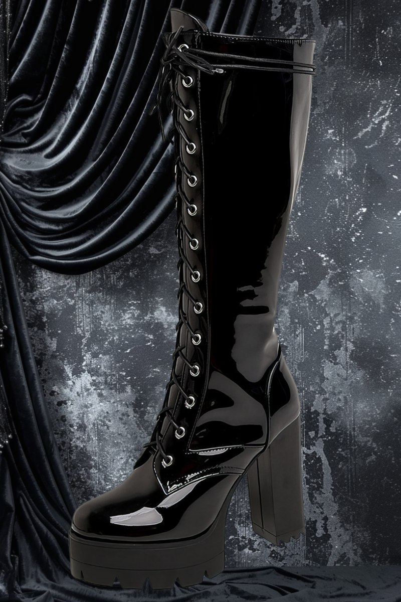 Bottes gothiques hautes brillantes noires en cuir verni avec lacets avant et talon épais Spectralight