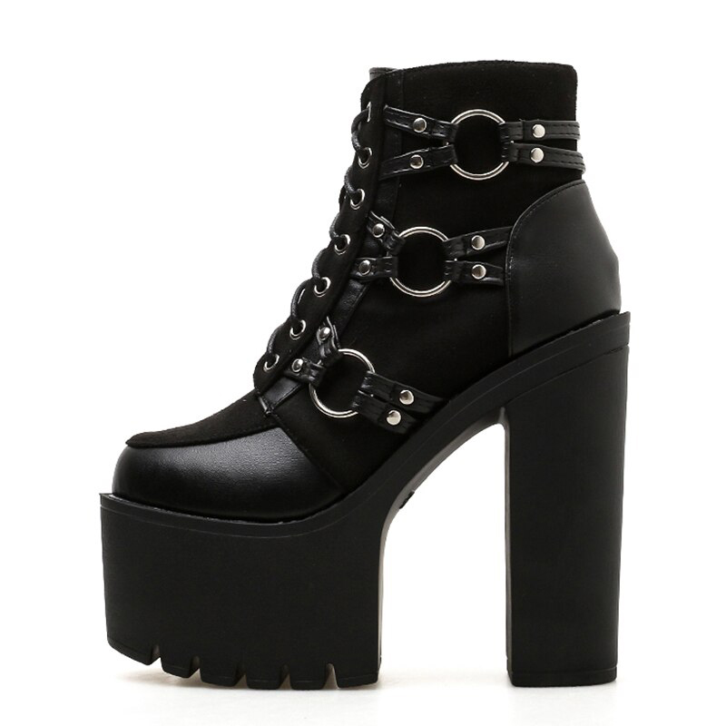 Chaussure gothique femme noire BuckleGloom à plateforme épaisse avec boucles métalliques rondes et lacets