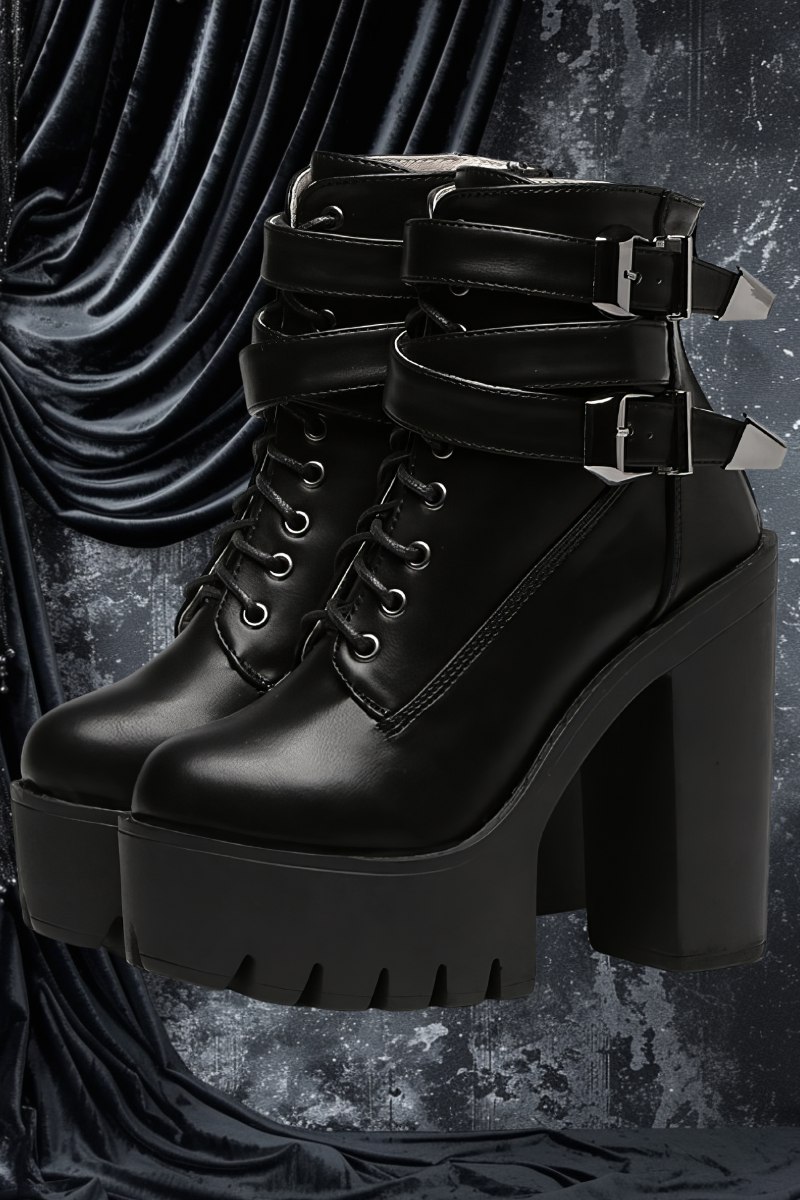 Chaussures punk gothiques noires à grandes lanières en cuir avec semelle plateforme épaisse et talon carré haut