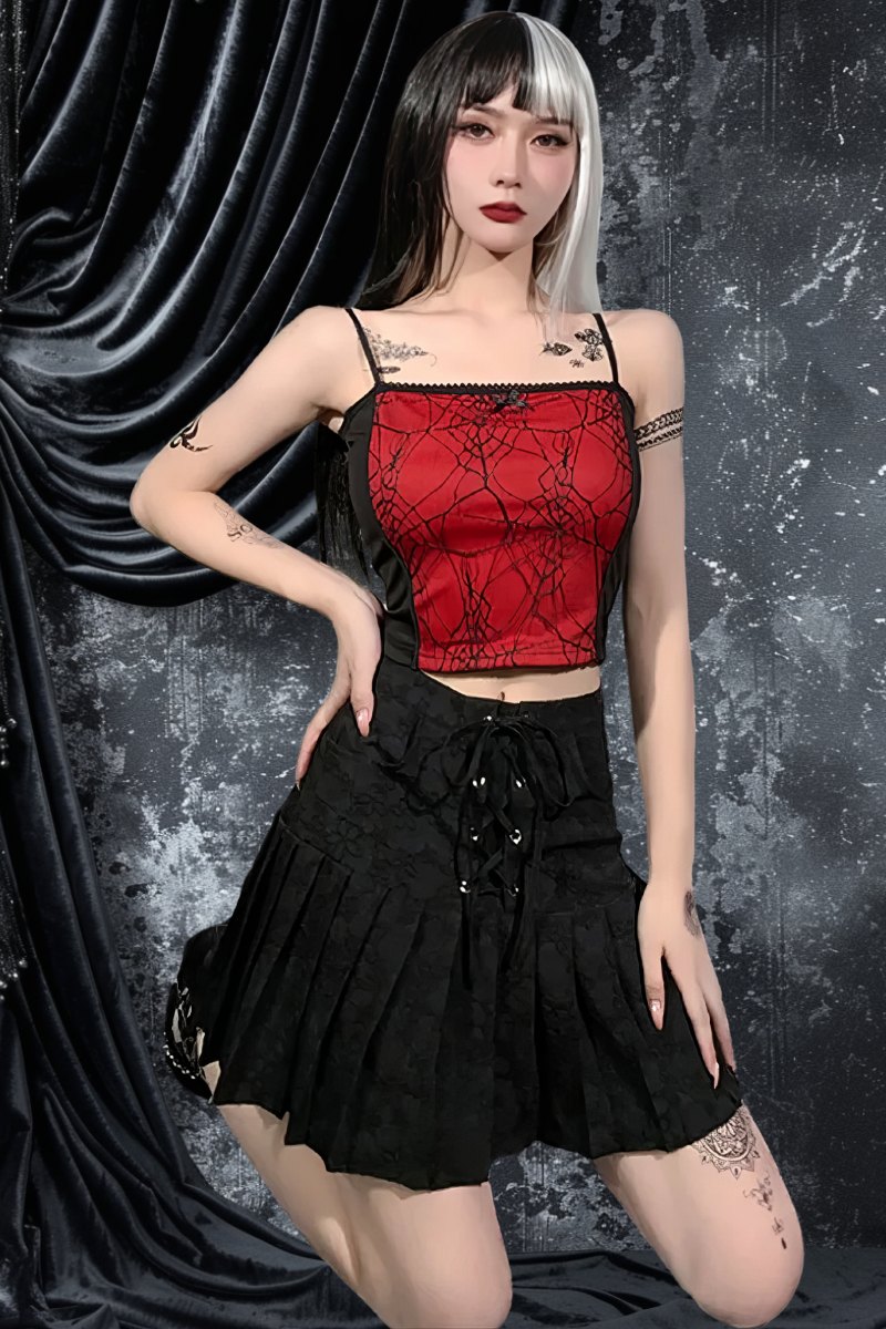 Haut gothique femme rouge Redtop en tissu avec motif araignée noir, bretelles fines, style gothique chic