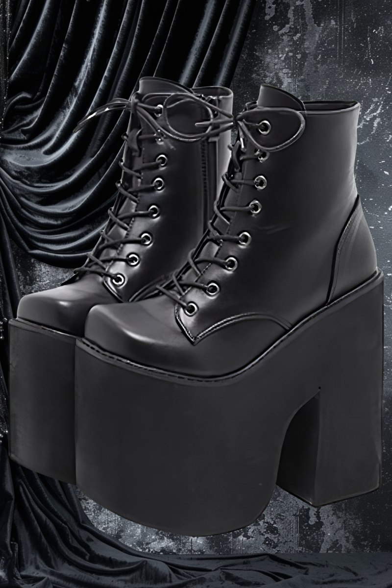 Chaussures gothiques punk compensées noires en cuir avec lacets et plateforme haute épaisse modèle PunkElevate
