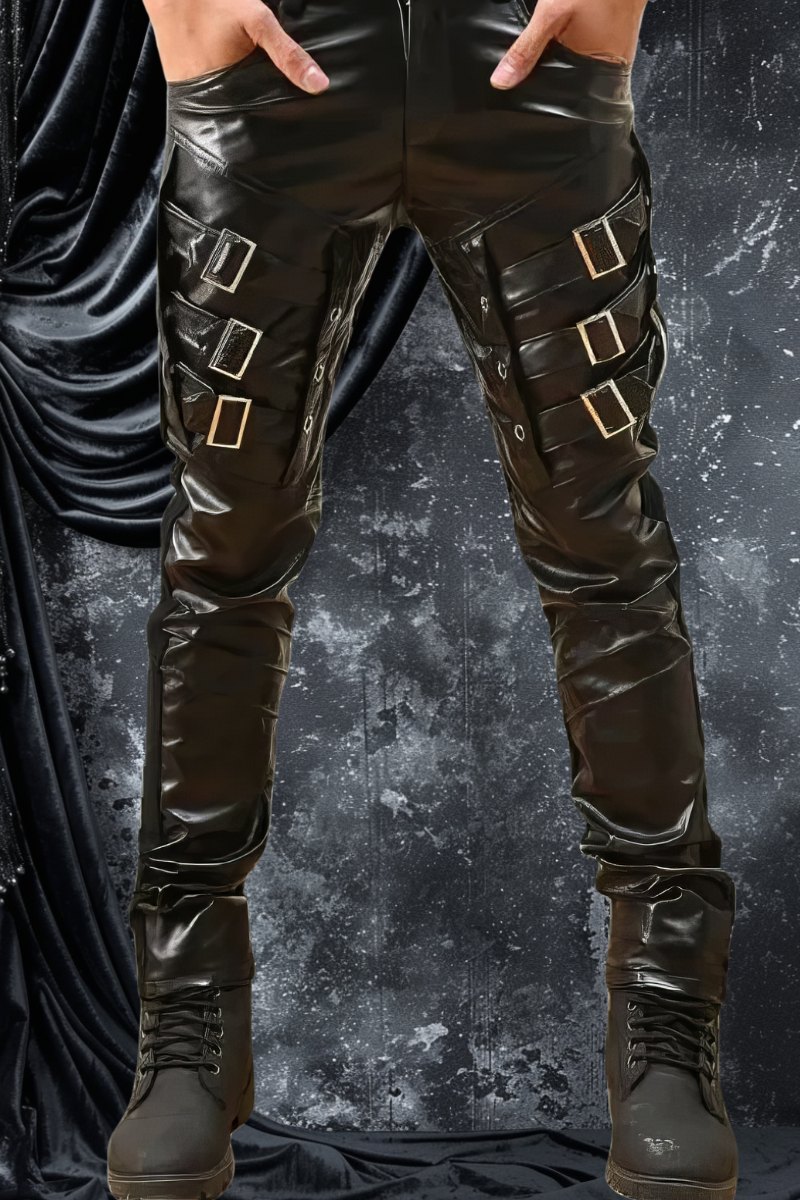 Pantalon cuir gothique homme noir modèle VortexChain avec boucles métalliques sur les côtés