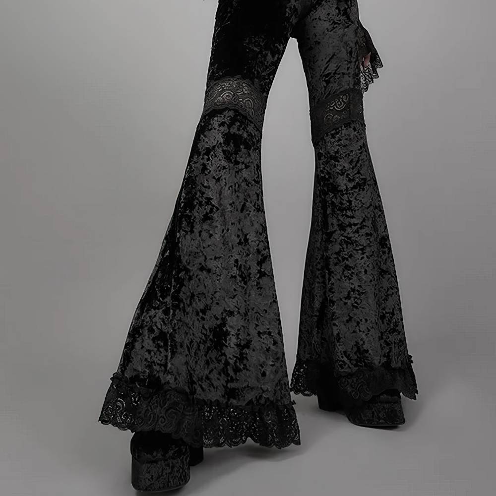 Pantalon gothique femme évasé en velours noir avec dentelle noire au bas, modèle Cyberscream