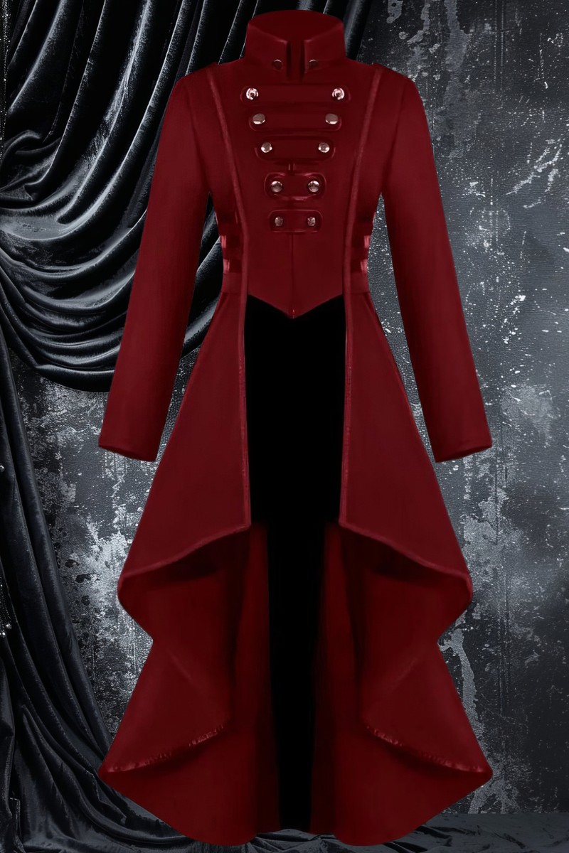 Manteau gothique long femme Thornedveinia en velours rouge bordeaux avec boutons argentés et col montant, coupe asymétrique avec pans arrière plus longs
