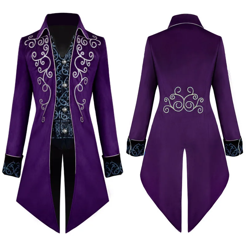 Manteau gothique renaissance violet en velours avec broderies blanches ornementales sur le devant, les poignets et le dos, modèle Sorrowstreamia, vue avant et arrière